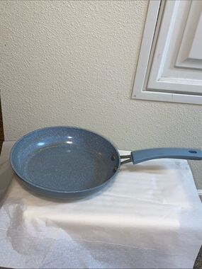 Revolution Powder Blue Nonstick Fry Pan with Soft-Touch Handle Size Medium